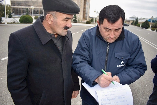 Ucar sakinlərini Açıq mikrofona gətirən səbəblər bəlli oldu — FOTOLAR Ucar sakinlərini Açıq mikrofona gətirən səbəblər bəlli oldu — FOTOLAR