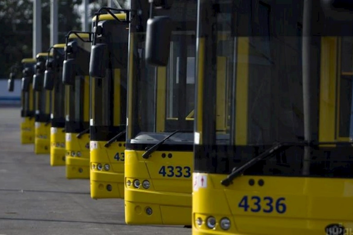 Kiyevdə yerüstü elektrik nəqliyyatının işi dayandı