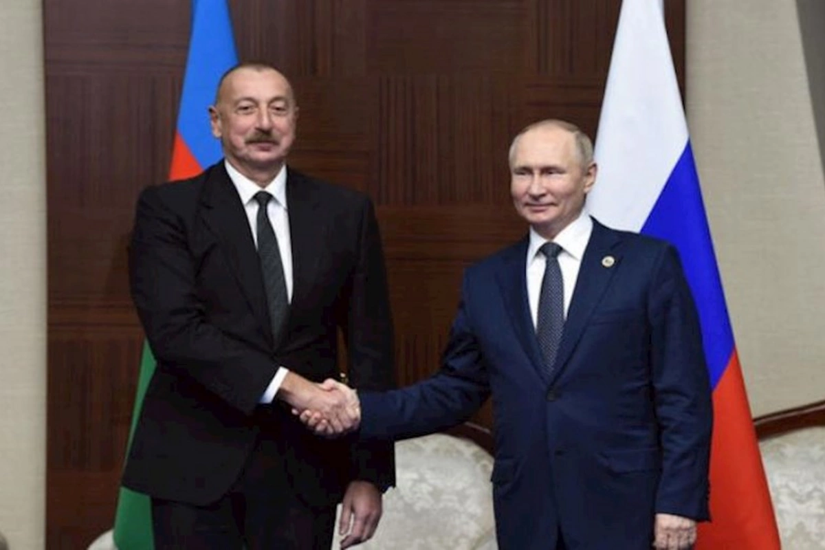 Vladimir Putin İlham Əliyevi təbrik etdi