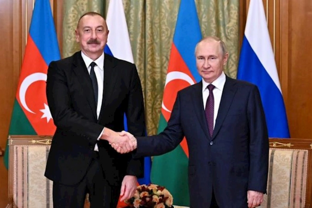 Vladimir Putin İlham Əliyevə zəng etdi