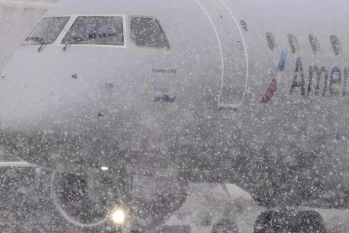 5 minə yaxın aviareys ləğv edildi