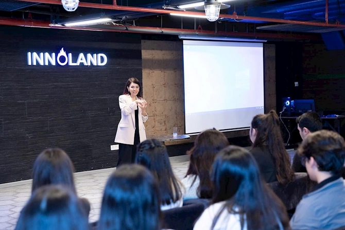 “İnnoMEDİA” layihəsinin bağlanış mərasimi keçirildi — FOTOLAR