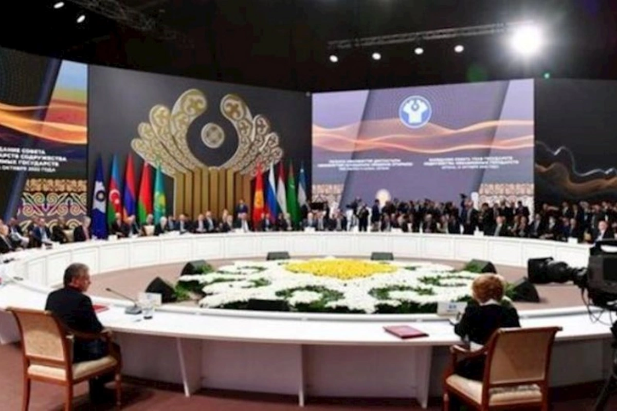 İlham Əliyev MDB liderlərinin qeyri-rəsmi sammitində iştirak edib — YENİLƏNİB (FOTO/VİDEO)