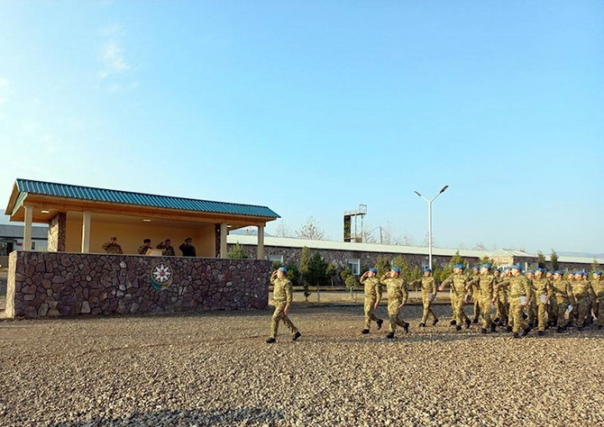 Azərbaycan Ordusunun sıralarına yeni komandolar cəlb olunub — FOTO