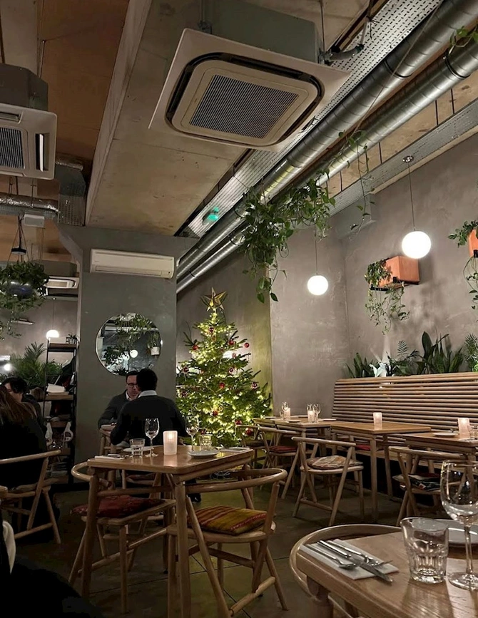 Ziya Məmmədovun oğlunun Londondakı lüks restoranları — FOTOLAR Ziya Məmmədovun oğlunun Londondakı lüks restoranları — FOTOLAR