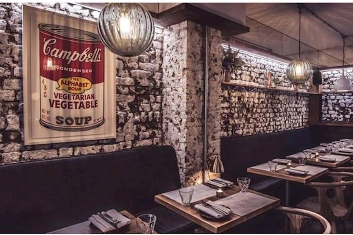Azərbaycanlı generalın qızlarının Londondakı restoran biznesi — ÜNVAN (FOTOLAR)