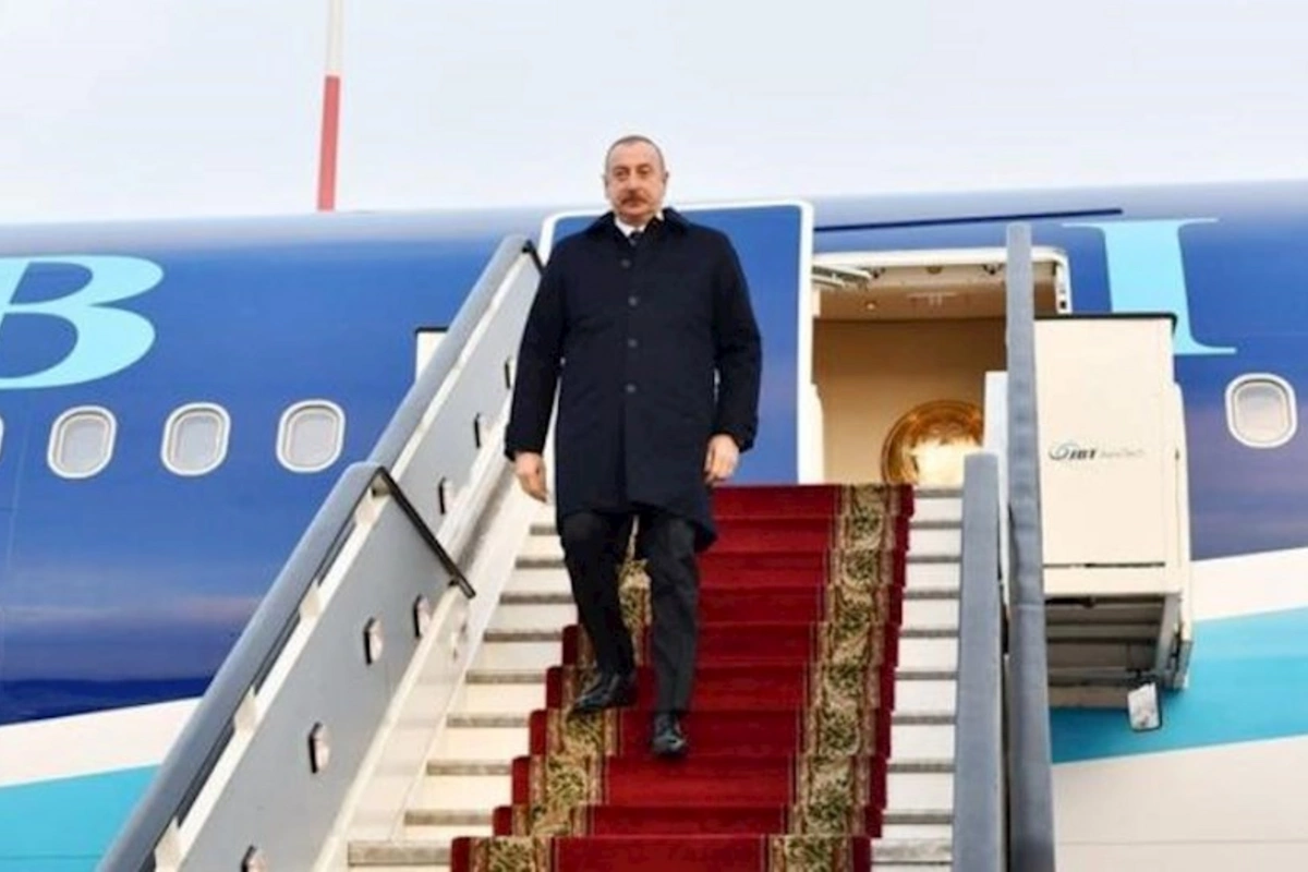 İlham Əliyevin Rusiyanın Sankt-Peterburq şəhərinə işgüzar səfəri başa çatıb — YENİLƏNİB (FOTO)