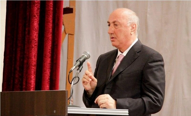 “Zakir Fərəcovun Vasif Talıbovla əlaqəsi üzə çıxsa…” — SƏRT İTTİHAMLAR “Zakir Fərəcovun Vasif Talıbovla əlaqəsi üzə çıxsa…” — SƏRT İTTİHAMLAR