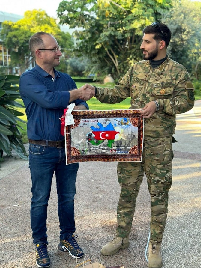 Azərbaycanlı qazi İsrailə səfəri zamanı parlament spikeri və hökumət üzvləri ilə görüşdü — FOTO