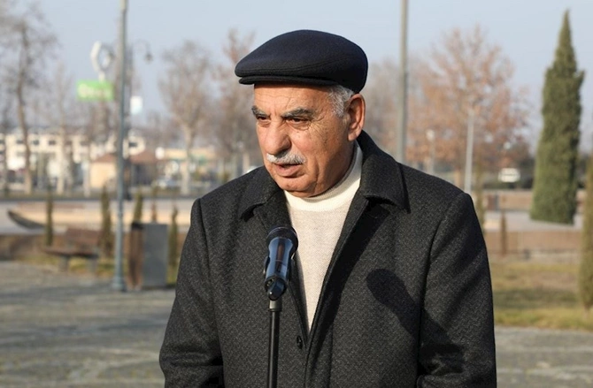 Sahibkarlarla sayca 54-cü, ümumilikdə isə 220-ci Açıq mikrofon aksiyası Şəmkirdə baş tutdu — FOTOLAR Sahibkarlarla sayca 54-cü, ümumilikdə isə 220-ci Açıq mikrofon aksiyası Şəmkirdə baş tutdu — FOTOLAR