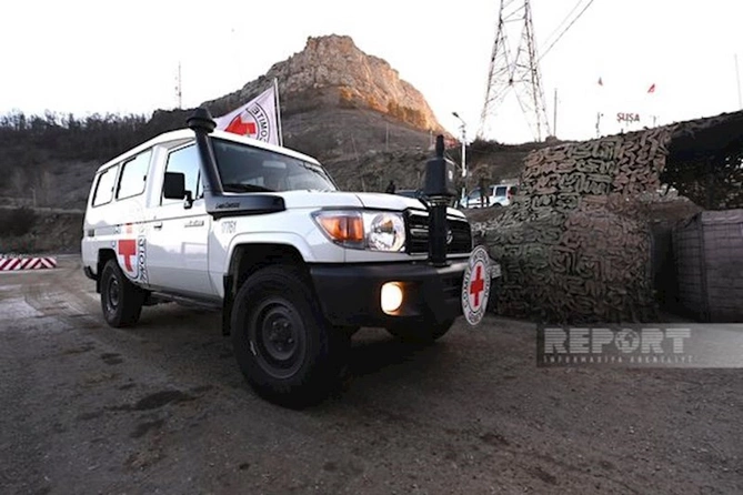 BQXK-nın daha üç avtomobili Xankəndi yolunda maneəsiz hərəkət edib — YENİLƏNİB (FOTO)