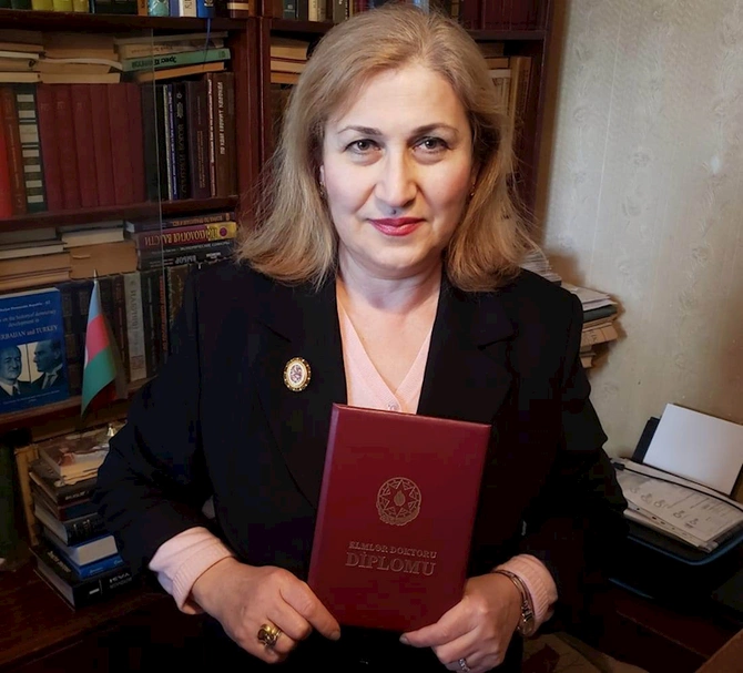 İsa Qəmbərin xanımı elmlər doktoru oldu — FOTOLAR