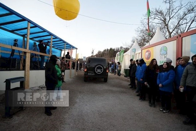 BQXK-nın daha üç avtomobili Xankəndi yolunda maneəsiz hərəkət edib — YENİLƏNİB (FOTO)
