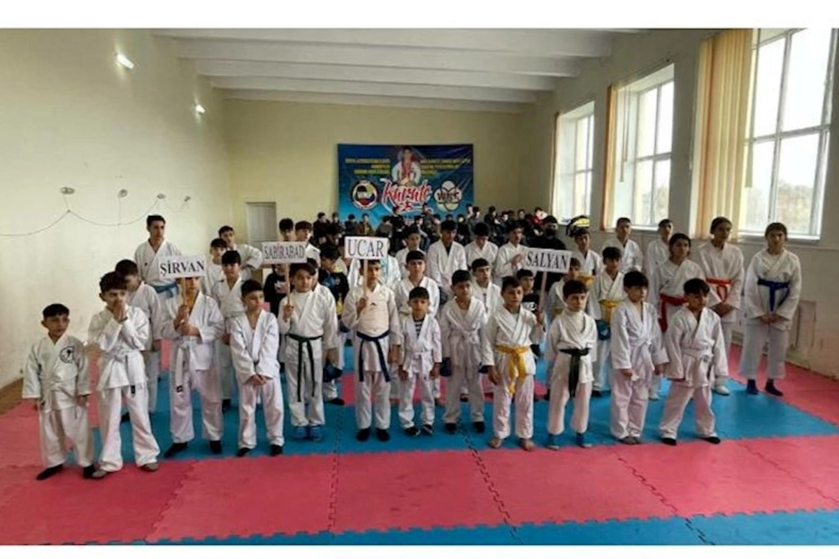 Salyanda karate idman növü üzrə rayon birinciliyi keçirildi — FOTOLAR