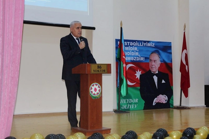 Xətai rayonunda Dünya Azərbaycanlılarının Həmrəyliyi Gününə həsr olunan tədbir keçirildi — FOTOLAR