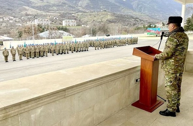 Azərbaycan Ordusunun Baş Qərargah rəisi Şuşada hərbçilərə tapşırıqlar verdi — FOTO Azərbaycan Ordusunun Baş Qərargah rəisi Şuşada hərbçilərə tapşırıqlar verdi — FOTO