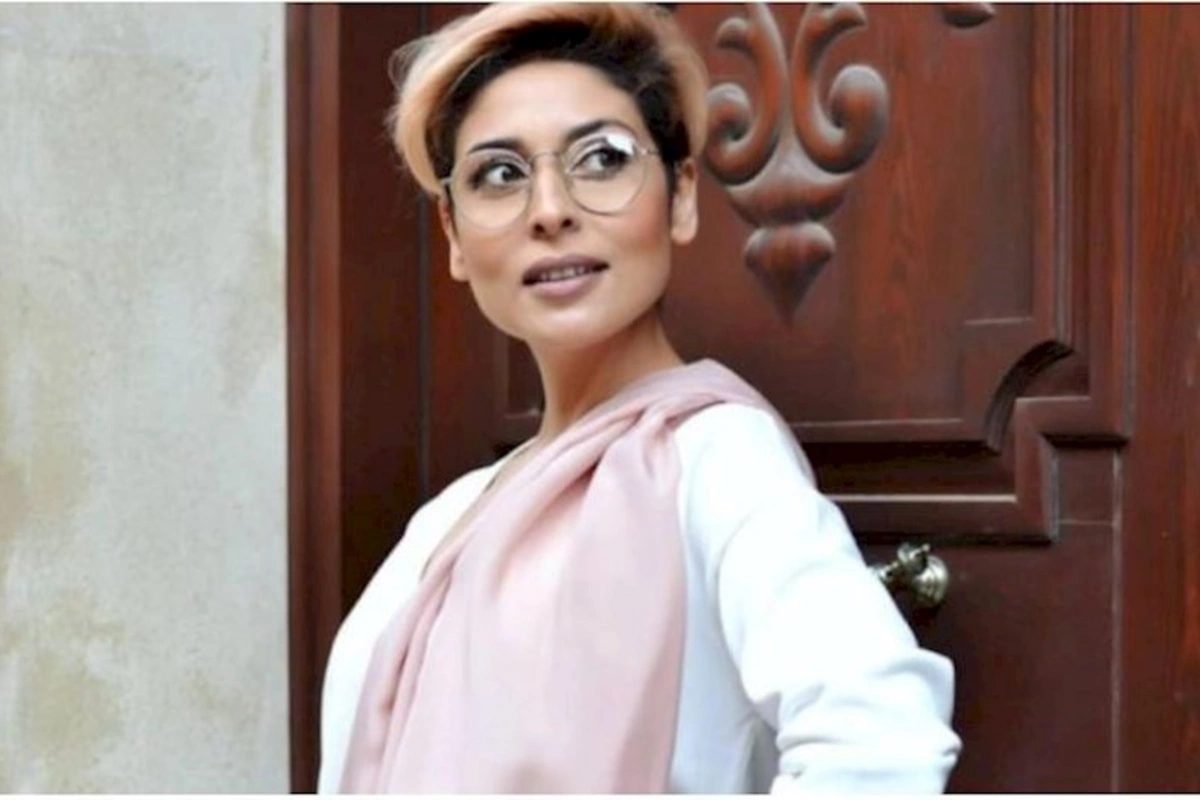 “İzləyirsən deyə, +18 paylaşım etməyim?” — Hüsniyədən anasına