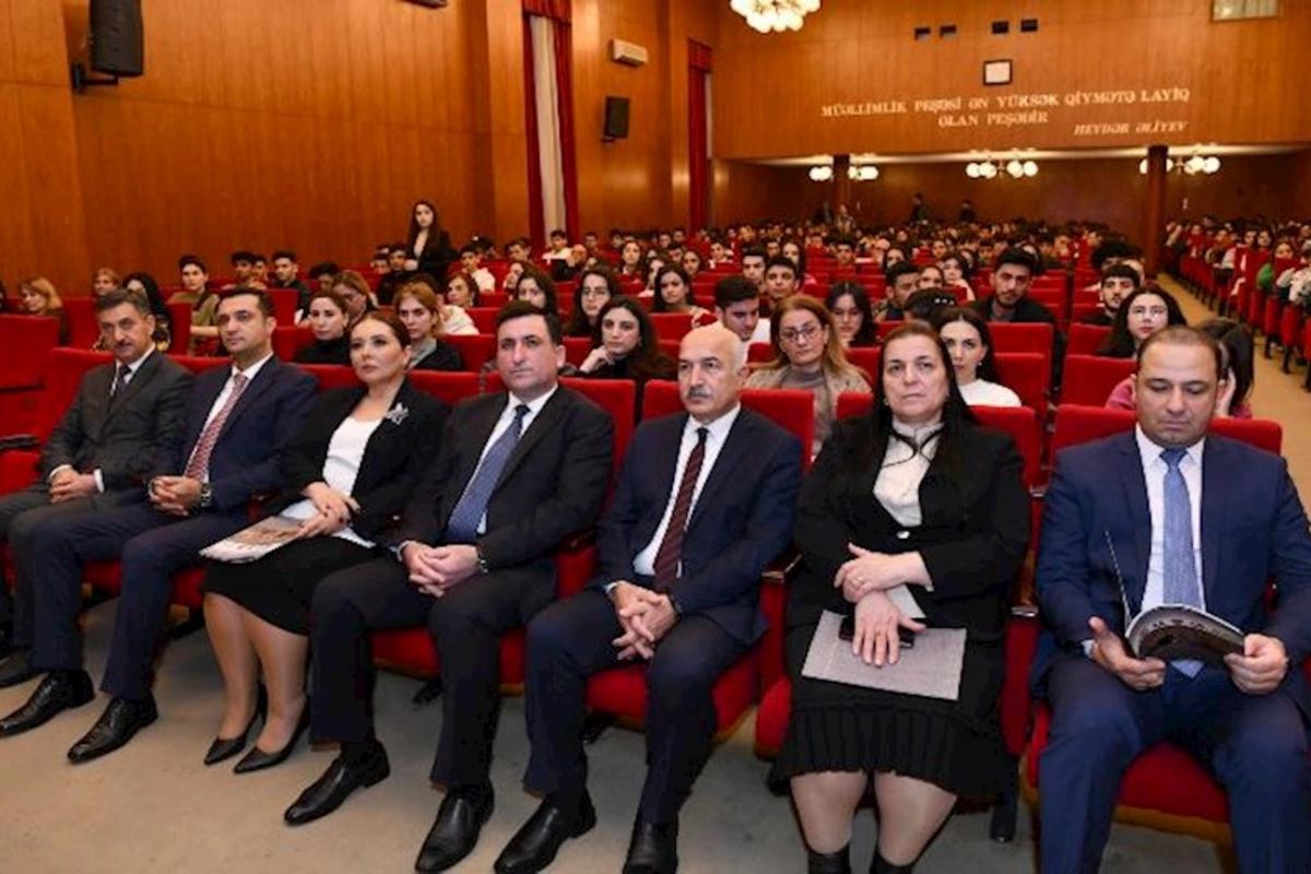 ADNSU-da Şuşanın 270 illiyinə həsr olunan bədii-sənədli film nümayiş olunub — FOTOLAR