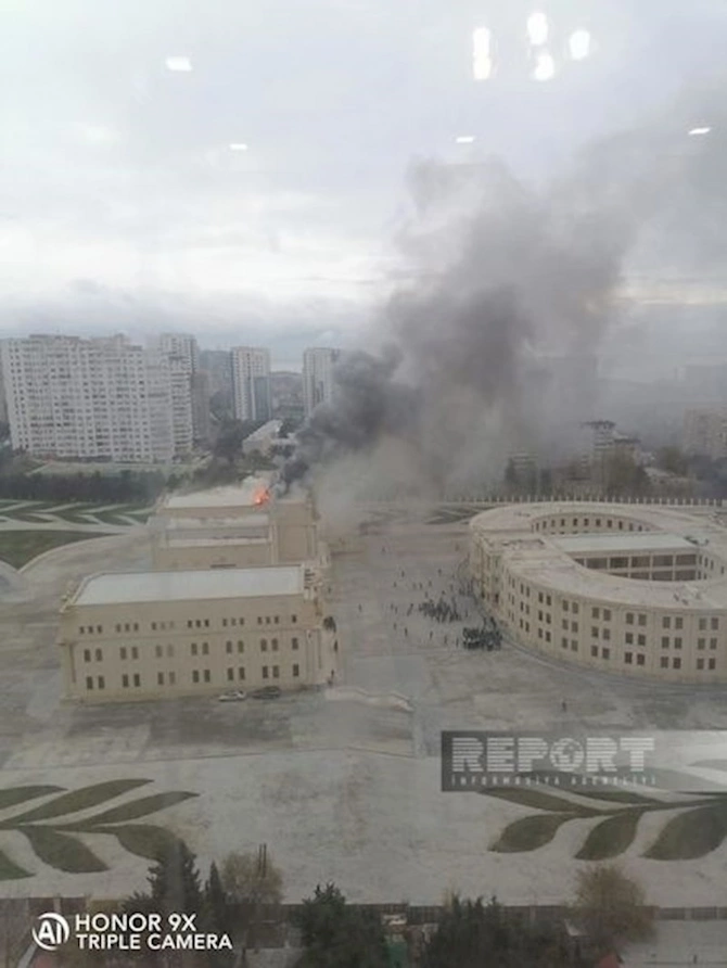 DSX-nin Akademiyasının binasında yanğın: Elçin Quliyev hadisə yerində — FOTO/VİDEO