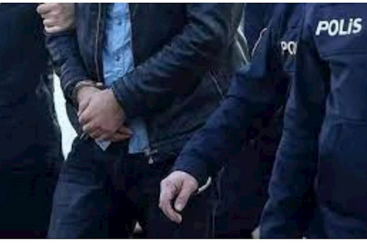 Türkiyə polisi Yunanıstana qaçmaq istəyən iki FETÖ üzvünü saxladı