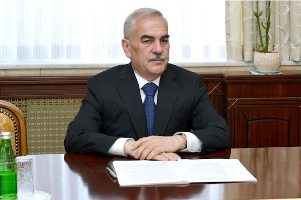 Vasif Talıbov və ətrafı “ağ bayraq” qaldırır — İLGİNC DETALLAR