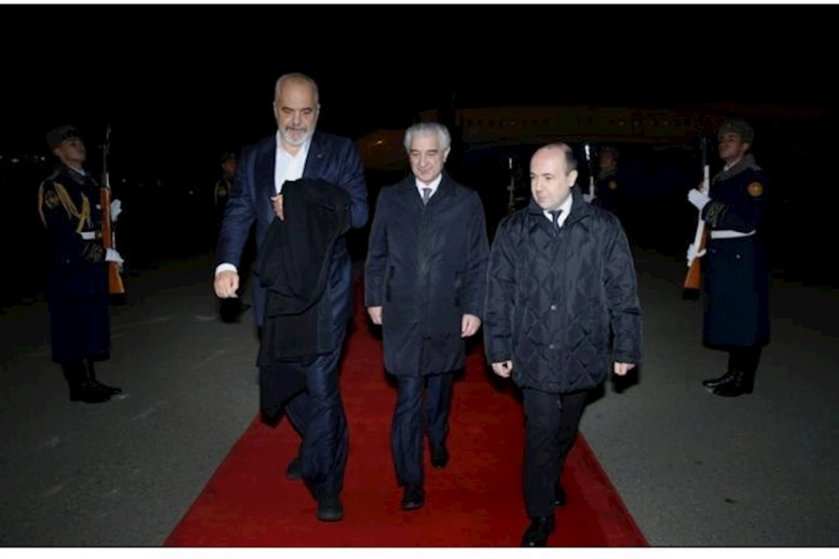 Albaniyanın Baş naziri Azərbaycana işgüzar səfərə gəlib