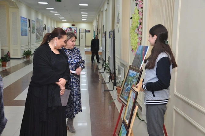 “Şuşanın 270 anı” filmi növbəti dəfə şagirdlərə təqdim olundu — FOTOLAR “Şuşanın 270 anı” filmi növbəti dəfə şagirdlərə təqdim olundu — FOTOLAR