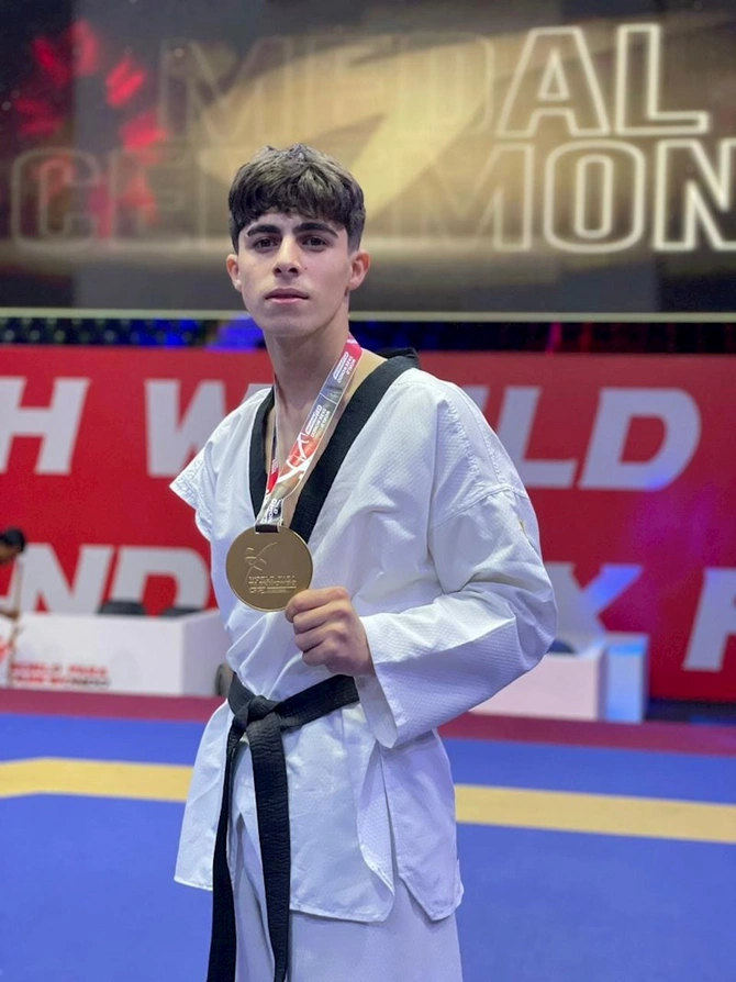 Parataekvondoçularımız Qran-prinin final seriyasında 2 qızıl medal qazandı — FOTOLAR Parataekvondoçularımız Qran-prinin final seriyasında 2 qızıl medal qazandı — FOTOLAR