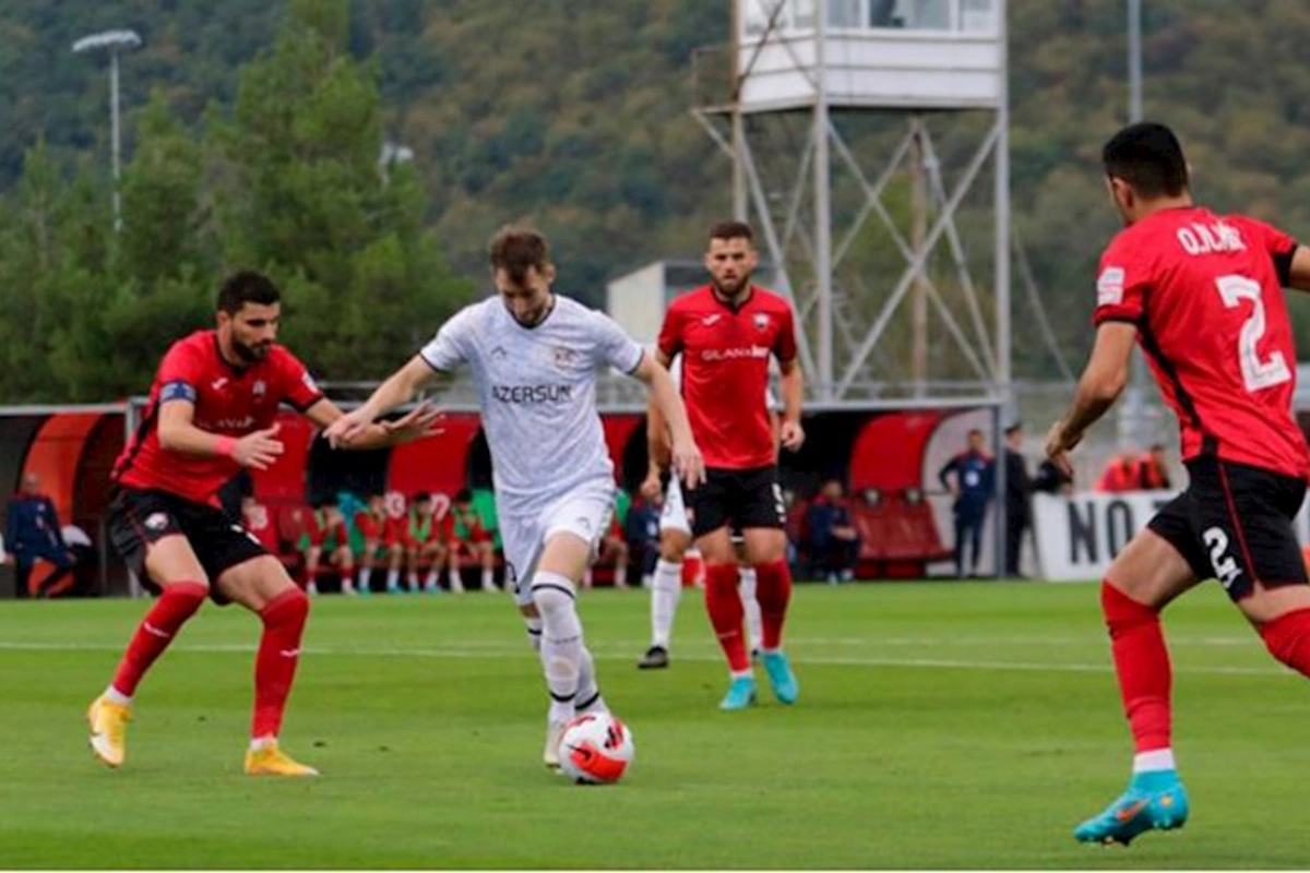 “Qarabağ” “Qəbələ”yə qarşı