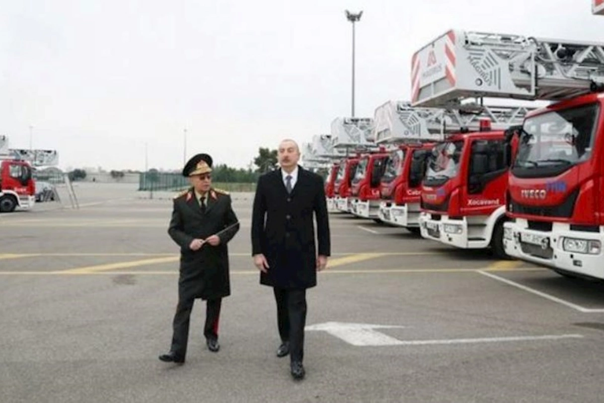 Prezident yeni alınmış xüsusi təyinatlı texnikalarla tanış olub — YENİLƏNİB (FOTO)