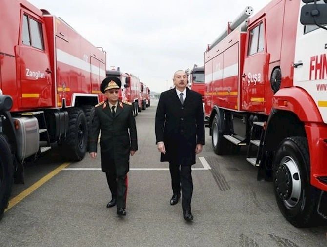 Prezident yeni alınmış xüsusi təyinatlı texnikalarla tanış olub — YENİLƏNİB (FOTO)
