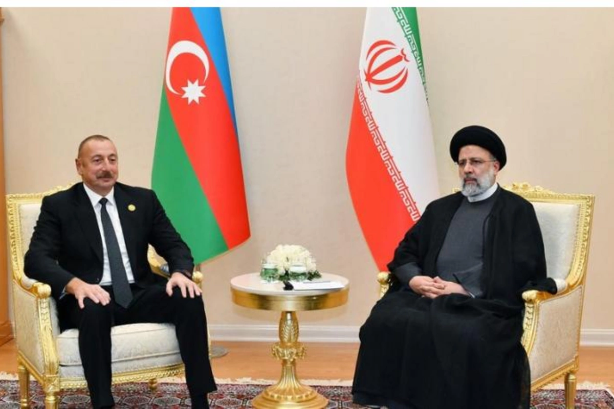 İlham Əliyev İran Prezidentini təbrik etdi