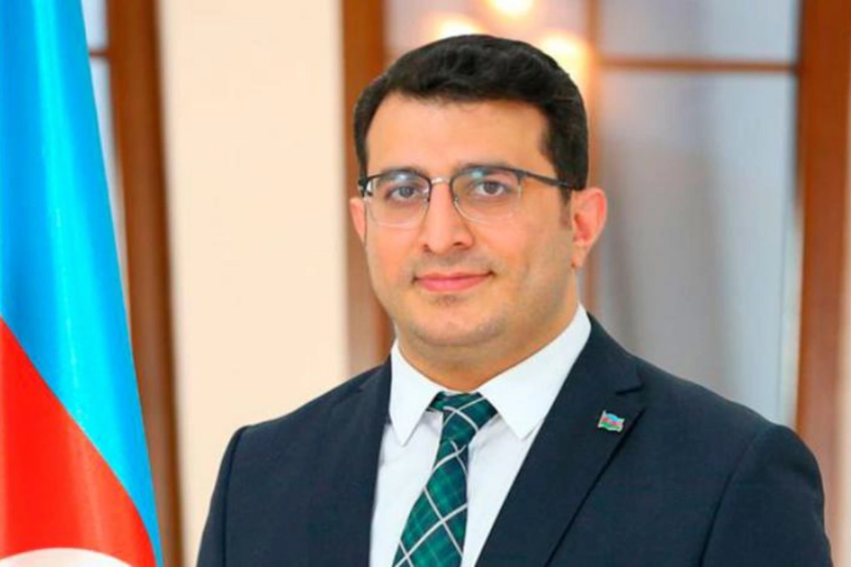 Uroloji Xəstəxananın baş həkimi vəzifəsindən getdi