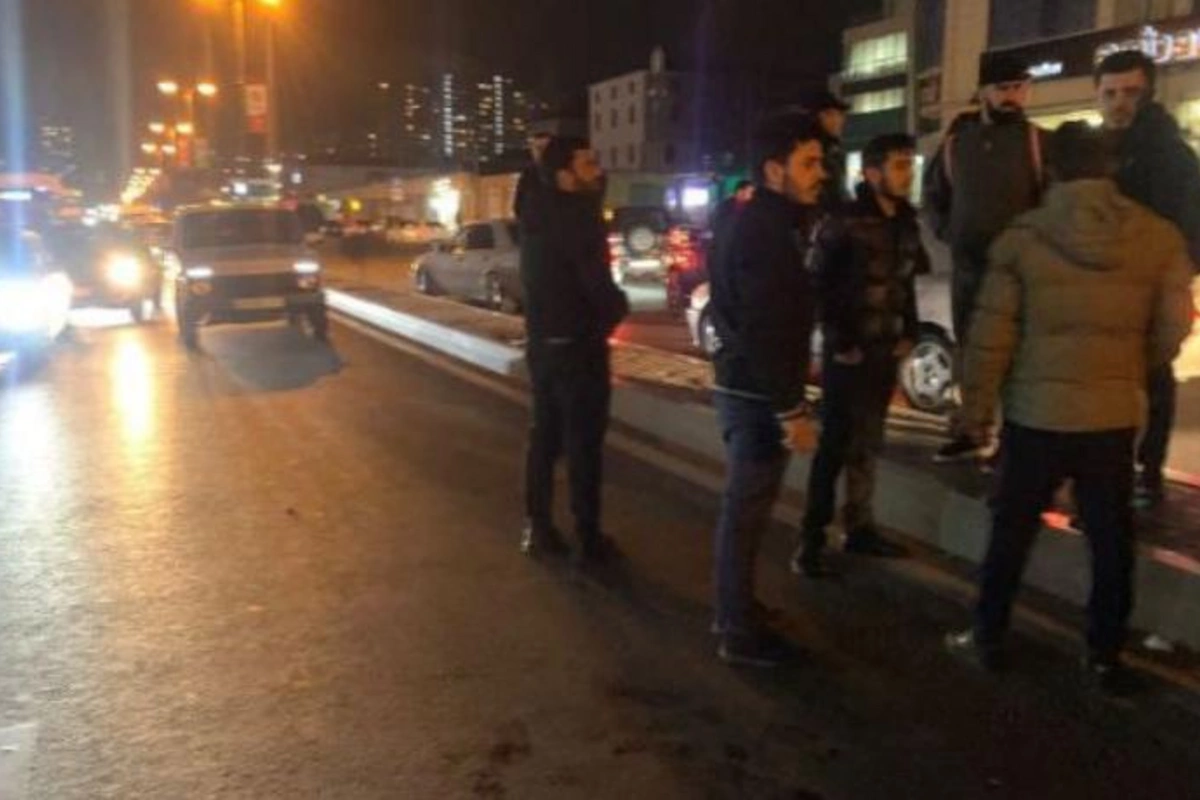 Külək piyadanı maşının altına atdı