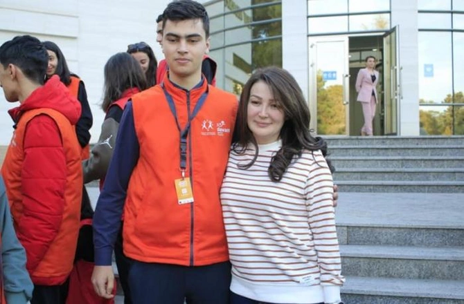 Millət vəkili Jalə Əhmədova gənclərlə görüşüb —​ FOTO