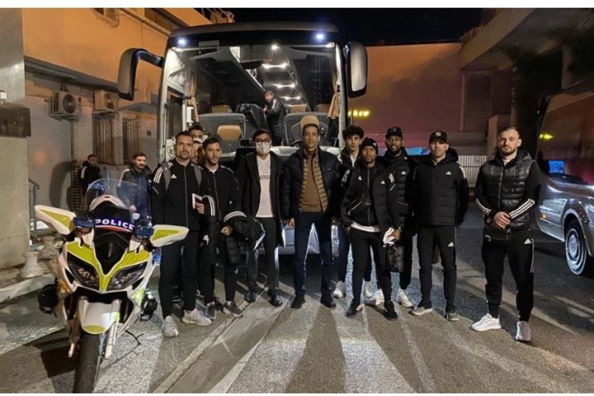 Nazir “Qarabağ” futbolçuları ilə görüşdü