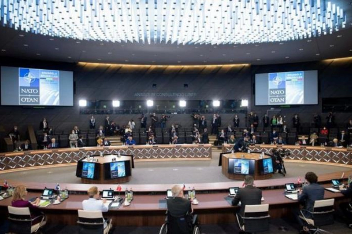 NATO Rusiyanı bütün qüvvələrini dərhal Ukraynadan çıxarmağa çağırır