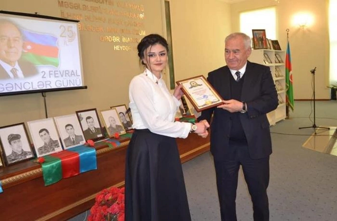 Zəfərimiz gəncliyimizin mənəvi zirvəsidir — FOTOLAR