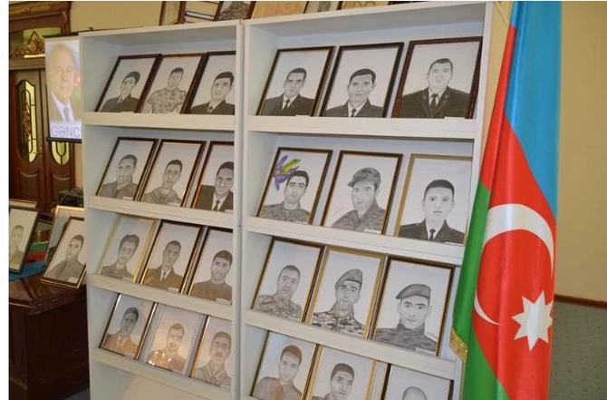 Zəfərimiz gəncliyimizin mənəvi zirvəsidir — FOTOLAR
