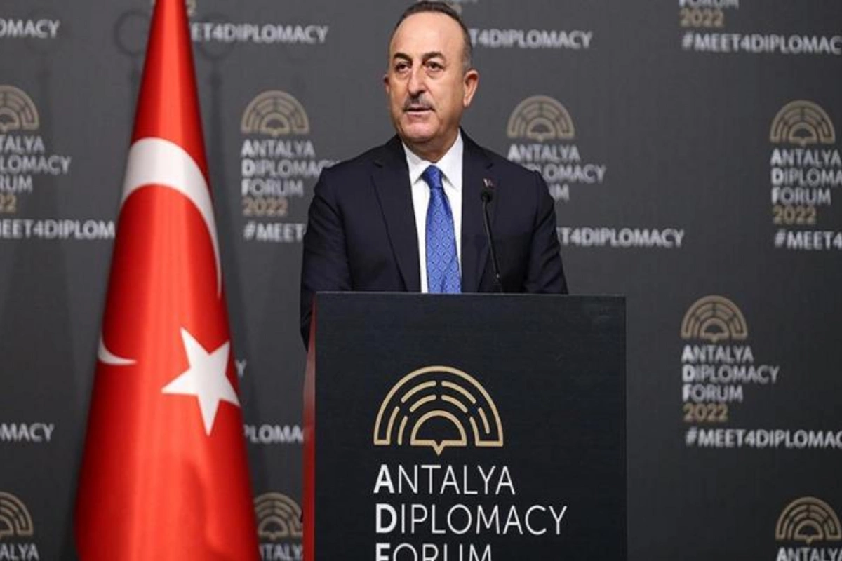 Çavuşoğlu: Ermənistan Azərbaycanın sülh təklifinə cavab verməlidir