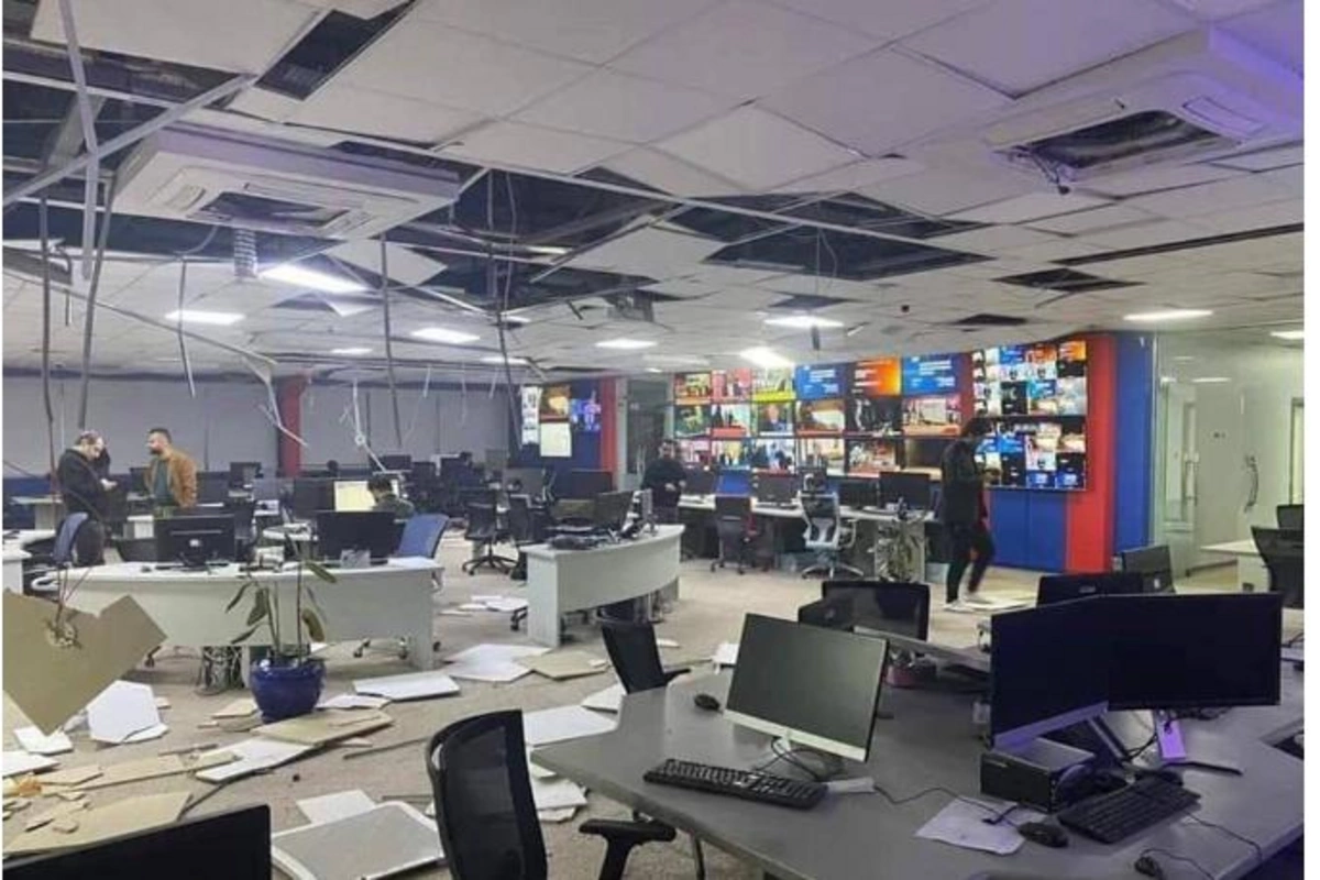 İran atdığı raketlərlə K-24 telekanalını hədəfə alıb — FOTOLAR