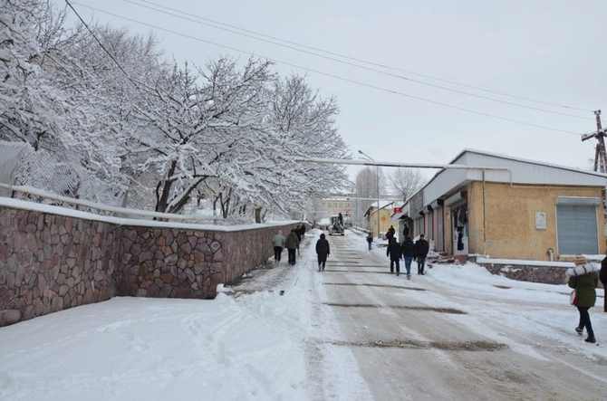 Daşkəsənə güclü qar yağıb — FOTOLAR (ÖZƏL) Daşkəsənə güclü qar yağıb — FOTOLAR (ÖZƏL)