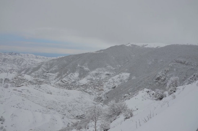 Daşkəsənə güclü qar yağıb — FOTOLAR (ÖZƏL) Daşkəsənə güclü qar yağıb — FOTOLAR (ÖZƏL)