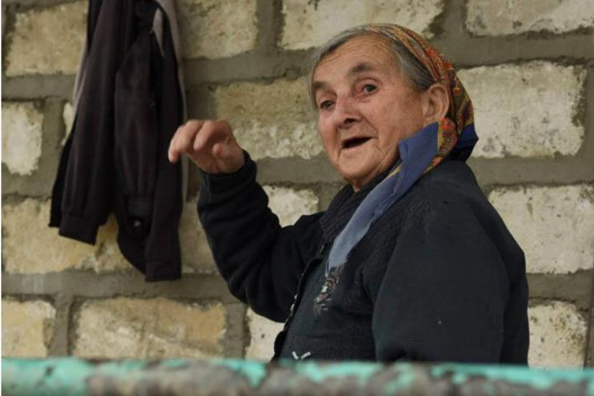 “İmkan düşən kimi gedəcəyik, yaşamağın mənası yoxdur burada” — Xocalıdakı ermənilər
