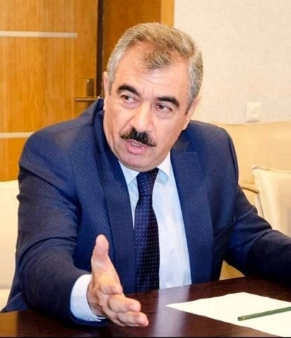 İlham İsmayılov: “Zelenski Qəddafi və ya Səddam Hüseyn deyil ki, onu zorla devirəsən” — MÜSAHİBƏ