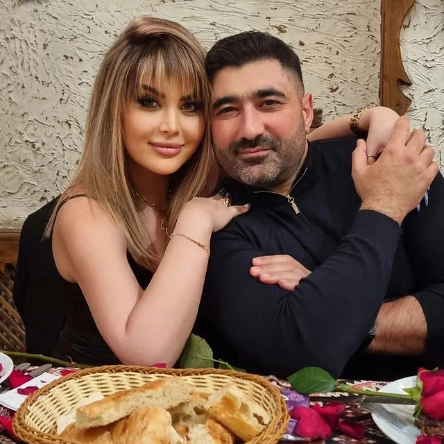 Təranə Qumralın qızı: Canım kocişim...— FOTO