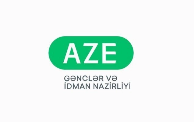 “Bu loqonu tənqid edənlər dünya standartlarından xəbərsizdirlər” — Məşhur dizayner səs-küylü loqodan DANIŞDI (FOTOLAR) “Bu loqonu tənqid edənlər dünya standartlarından xəbərsizdirlər” — Məşhur dizayner səs-küylü loqodan DANIŞDI (FOTOLAR)