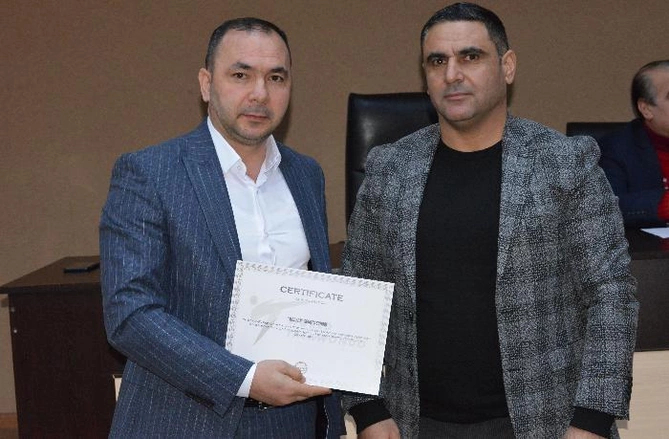 Azərbaycan Taekvondo Federasiyası beynəlxalq üzvlükdən keçən klubları dəyərləndirdi — FOTOLAR Azərbaycan Taekvondo Federasiyası beynəlxalq üzvlükdən keçən klubları dəyərləndirdi — FOTOLAR