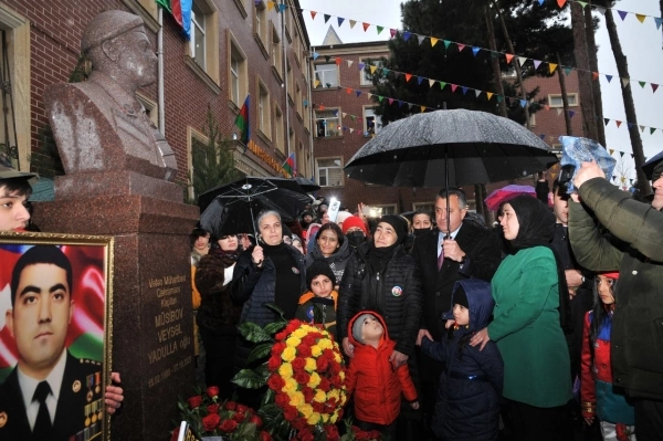 Abşeronun başçısından şəhid ailəsinə ibrətamiz diqqət — FOTO