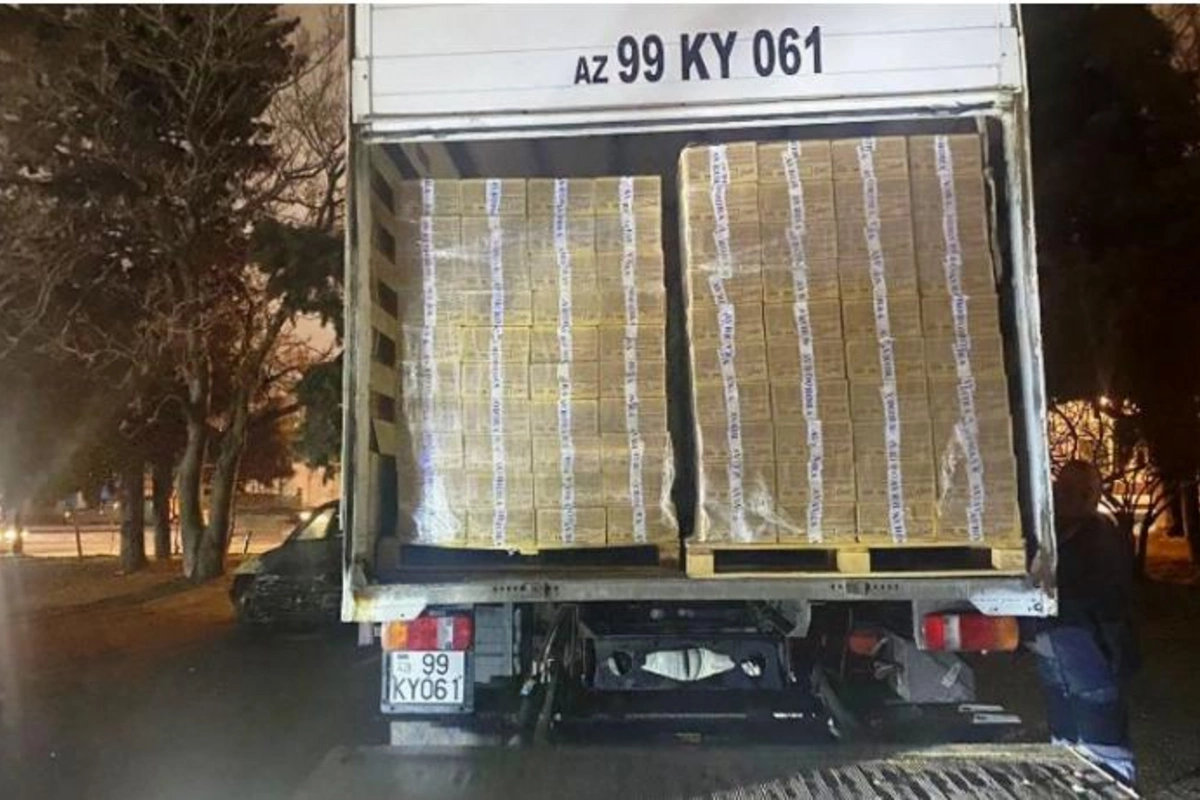 Bakıdan Kiyev sakinlərinə 30 tondan çox humanitar yardım göndərildi — FOTOLAR